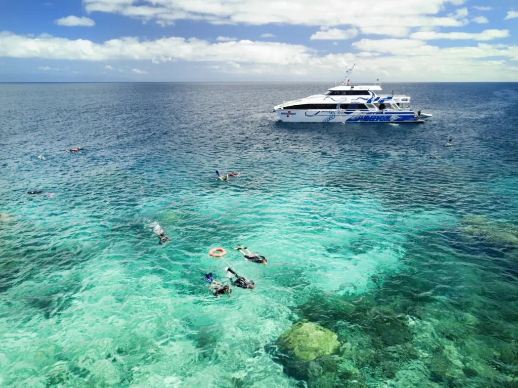 441732-aquaquest-vessel-aerial-view-web-version-1280px