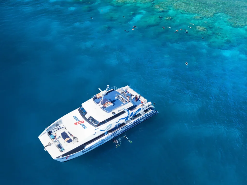 441754-aquaquest-vessel-aerial-view-web-version-1280px