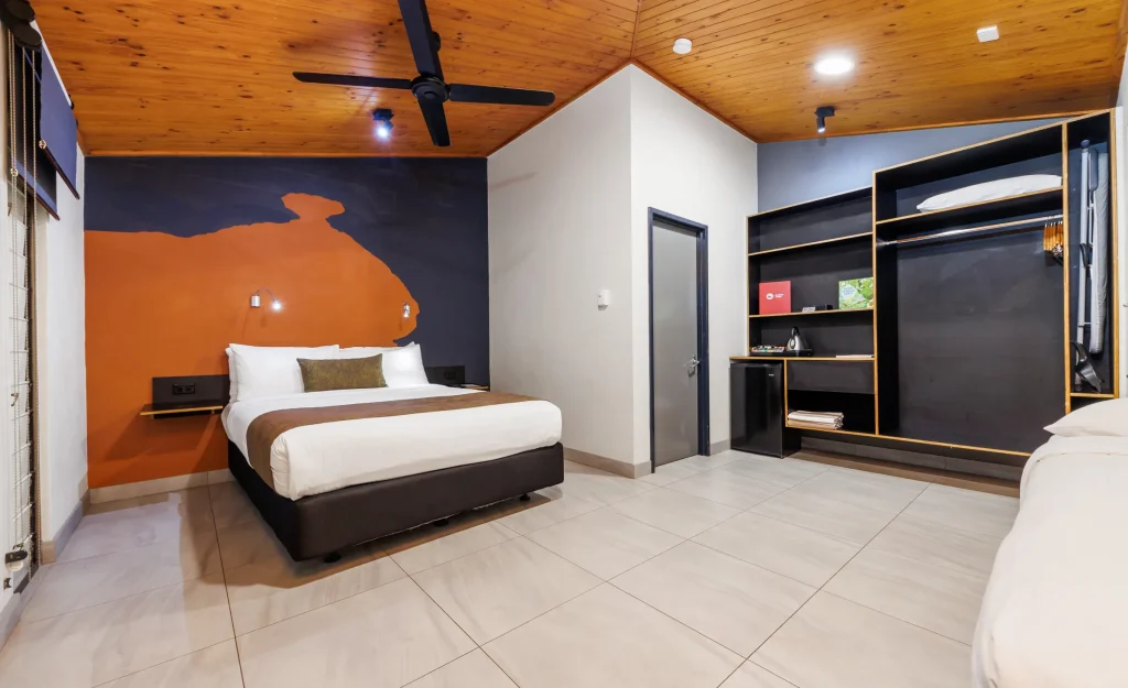 Cooinda-Lodge-Room-copy (1)